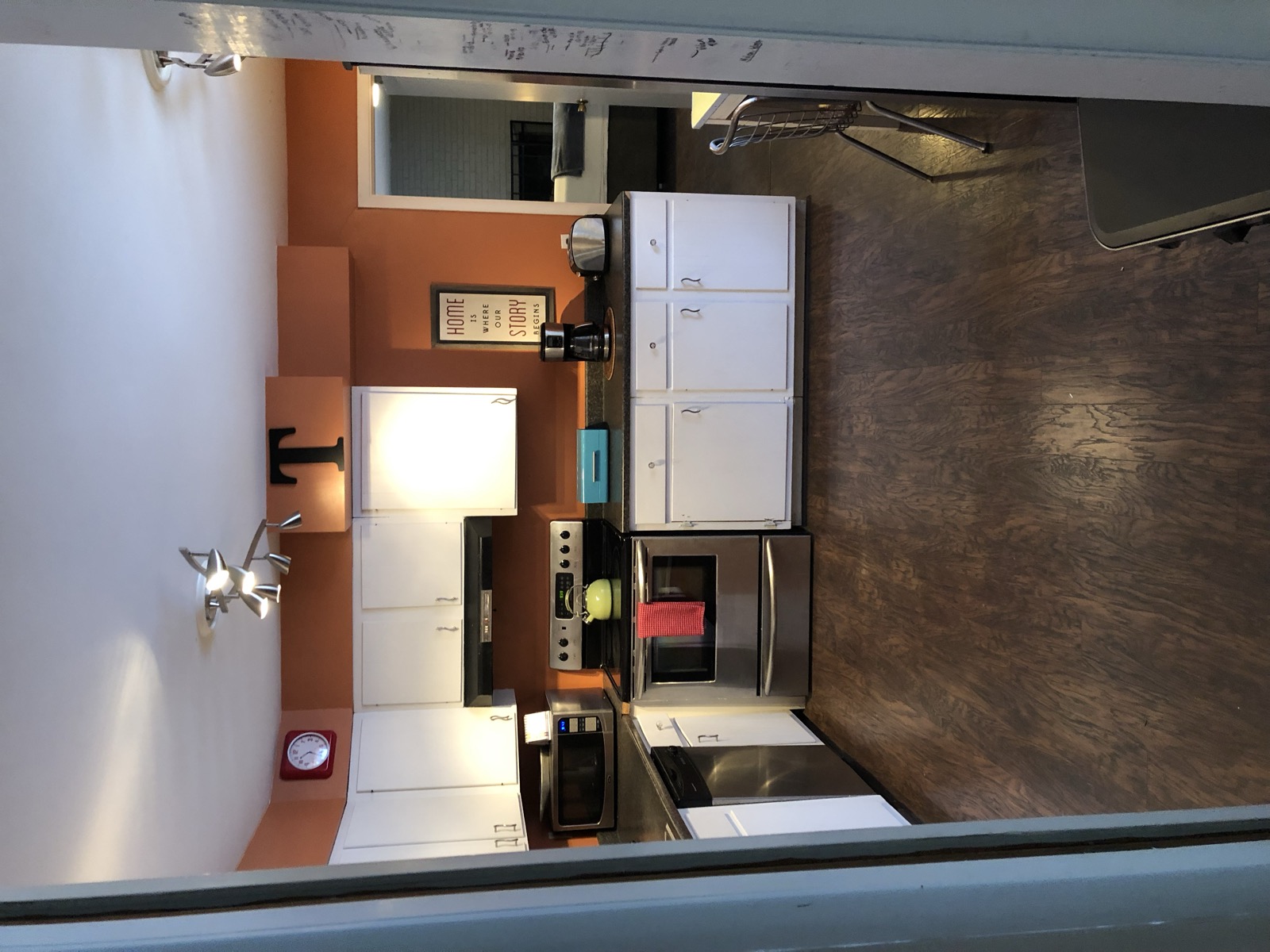 Kitchen before the remodel